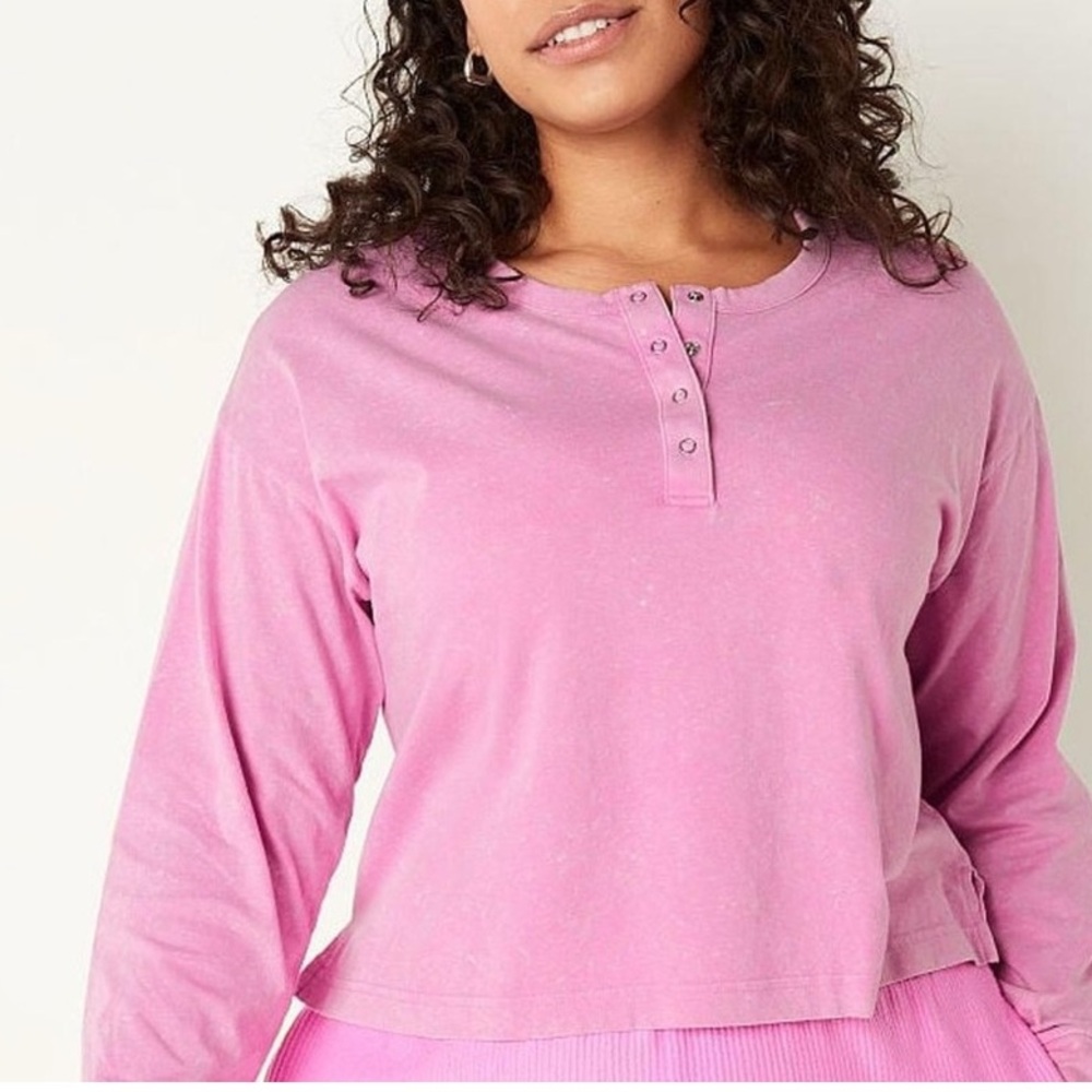 < Pink Victoria's Secret Women's Long Sleeve Cropped Henley > - Picture 5 of 5